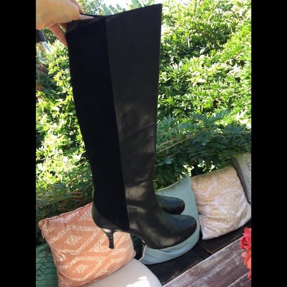 Diesel Knee High Tall Sleek Black Leather & Suede Zip Side Women Boots Sz 39 - Picture 8 of 14